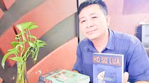 Nhà văn Lại Văn Long: 30 năm vắt kiệt mình với "Hồ sơ lửa"