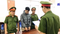 Làm rõ hai đầu mối cung cấp ma túy cho hai quán karaoke tổ chức “bay, lắc”