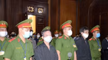 Giải thưởng nhân quyền - khi trò lố đã lộ