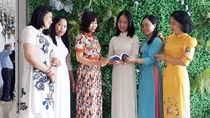 Những cô giáo được nhiều người biết đến nhờ văn chương