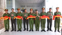 Cụm thi đua số 8 tặng “Nhà nghĩa tình đồng đội” cho nữ Công an nghèo