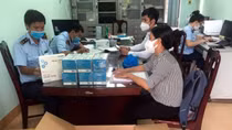 1.000 bộ kit test nhanh COVID-19 "gắn mác Hàn Quốc sản xuất" nghi nhập lậu