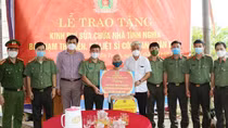 Hỗ trợ 150 triệu đồng xây dựng và sửa chữa nhà tình nghĩa cho 2 gia đình liệt sỹ CAND