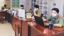 Sự hy sinh thầm lặng của những chiến sĩ Công an trong Tổ Truy vết nhanh COVID-19