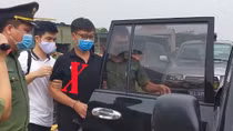 Bài học cảnh tỉnh sự lầm đường lạc lối của một thầy giáo