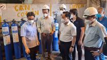 Phó Thủ tướng Vũ Đức Đam dự khai trương trạm bơm oxy tại Thủ Đức