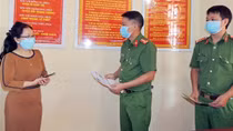 Bỗng dưng nhận được 300 triệu đồng qua tài khoản, người dân trình báo Công an