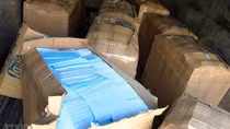 Vào tù vì buôn lậu hơn 500.000 khẩu trang y tế