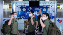 Thêm đoàn thầy thuốc Công an lên đường chi viện miền Nam chống dịch