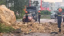 Sạt lở núi Bà Hỏa, nhiều người bị thương