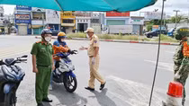 Đại úy Công an vừa hết F0, xung phong tuyến đầu chống dịch