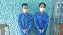 Mâu thuẫn lúc ăn nhậu, 2 thanh niên phải đi cấp cứu