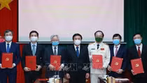 Thượng tướng Nguyễn Văn Thành giữ chức vụ Phó Chủ tịch chuyên trách Hội đồng Lý luận Trung ương