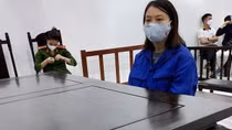 Vào tù vì lừa làm “sổ đỏ” 12 mảnh đất
