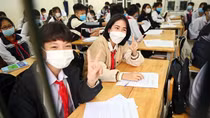Học sinh ngoại thành Hà Nội ngày trở lại trường học
