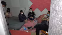 Nhóm thanh niên bị bắt quả tang tổ chức “bữa tiệc ma tuý” sau sinh nhật