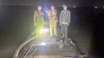 Tăng cường đấu tranh với “cát tặc”