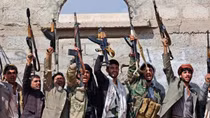Căn cứ quân sự lớn nhất ở Yemen bị tấn công, ít nhất 30 người thiệt mạng