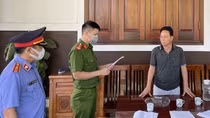Khởi tố nguyên chủ tịch xã vi phạm trong bồi thường hỗ trợ tái định cư