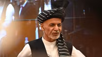 Hé lộ tung tích Tổng thống Afghanistan bỏ trốn