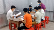 Tài xế ô tô và 5 công nhân về từ vùng dịch khai báo y tế gian dối