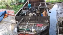 Tìm chủ sở hữu ghe gỗ khai thác khoáng sản trái phép ở Vĩnh Long