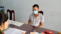 Mở cốp xe lấy trộm thẻ ATM ra ngân hàng rút tiền tiêu xài