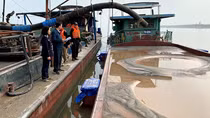 Giám đốc “ăn” hàng trăm triệu đồng từ khai thác trái phép