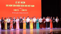 Nghệ sĩ tưng bừng kỷ niệm 100 năm sân khấu kịch nói Việt Nam