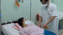 Cứu kịp thời cả mẹ và con qua cơn nguy kịch “thuyên tắc ối”