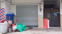 Leo lên gác cứu em họ bị điện giật, cả 2 đều tử vong