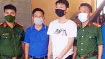 Điều tra vụ hung thủ đâm hai mẹ con ở Quế Phong