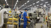 Hơn 230.000 công nhân ở các khu công nghiệp tại TP Hồ Chí Minh đã trở lại làm việc