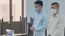 Đánh Công an, cướp súng, hai đối tượng lãnh án 5 năm 3 tháng tù