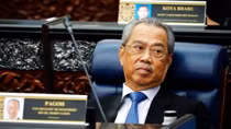 Toàn bộ nội các Malaysia đệ đơn từ chức
