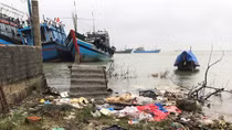 Đầm phá Tam Giang - Cầu Hai ô nhiễm vì rác thải