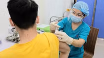 Phân bổ hơn 95 triệu liều vaccine, đã tiêm được trên 65,7 triệu liều