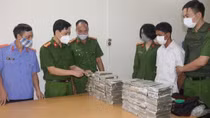 Nhận 300 triệu đồng để vận chuyển thuê 98 bánh heroin