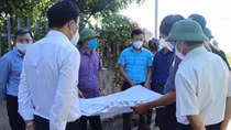 Bệnh nhân nam đưa bố đi điều trị tại Bệnh viện Việt Đức làm lây lan dịch bệnh
