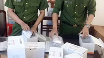 Thu giữ hàng trăm bộ kit test nhanh COVID-19 không rõ nguồn gốc