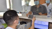 Bảo hiểm xã hội Việt Nam hướng dẫn cấp lại, đổi thẻ BHYT không thay đổi thông tin
