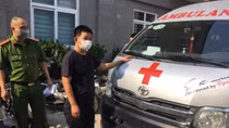 Phạt 35 triệu đồng tài xế lợi dụng xe cứu thương "đưa người" vào Hà Nội trái quy định