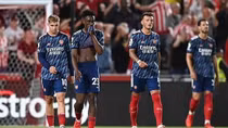 Brentford 2-0 Arsenal: Thần công tịt ngòi