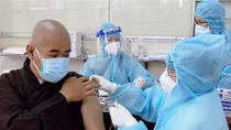 Vĩnh Long tiêm vaccine phòng COVID-19 cho chức sắc tôn giáo