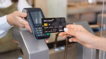“Một chạm – Vạn tính năng” cùng thẻ ghi nợ nội địa BAC A BANK Chip Contactless