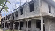 Nhiều công trình trường học dang dở vì nhà thầu “biến mất”