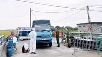 Bảo vệ "vùng xanh" tại cửa ngõ Thủ đô