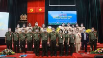 Hạt nhân tiêu biểu, đóng góp quan trọng cho thành tích của Cục Ngoại tuyến