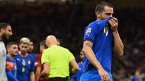 Mất người trên "sân nhà", Azzurri bị Tây Ban Nha cắt mạch thắng
