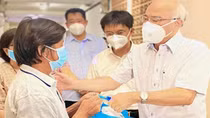 “Phao cứu sinh” giữa vùng dịch